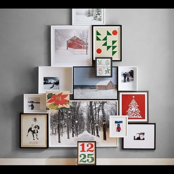 Pottery Barn “Christmas in Paris” framed print - Picture 3 of 4